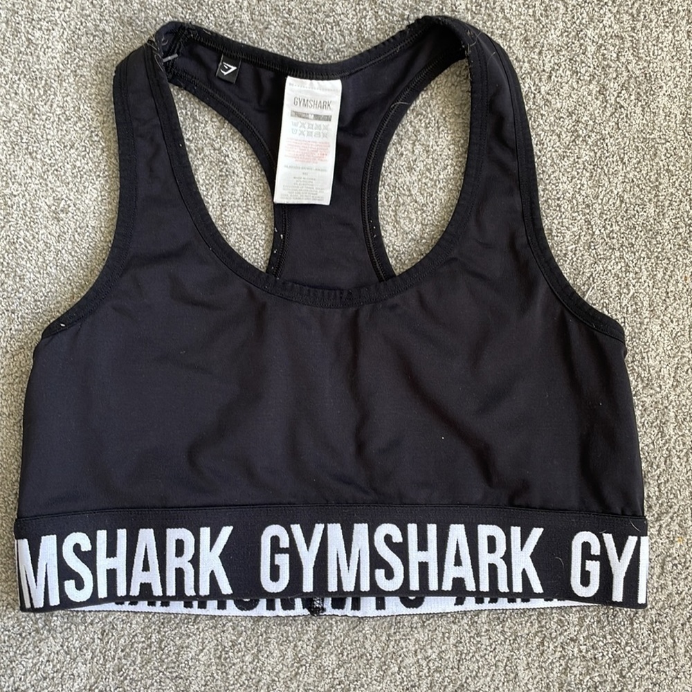 GC Black GymShark Scoop Neck Sports Bra - Size M
